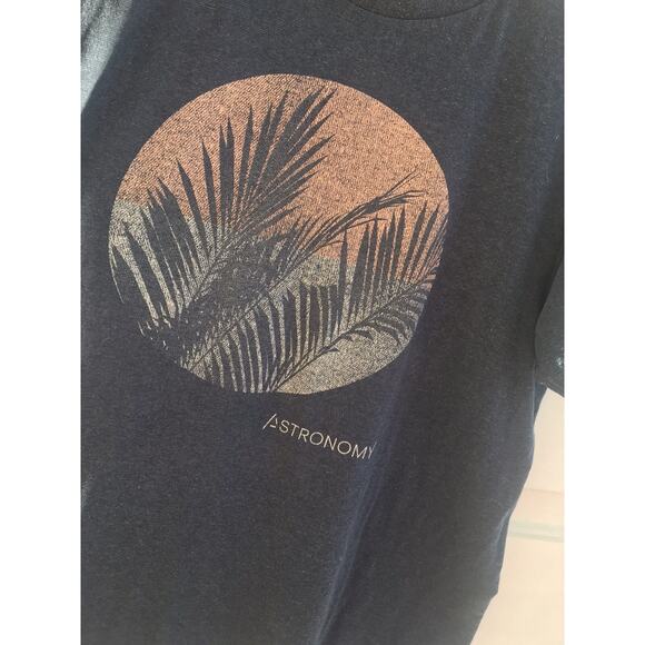 Astronomy Brand mens short sleeve tee shirt size large EUC Graphic Print Palms - Picture 3 of 5